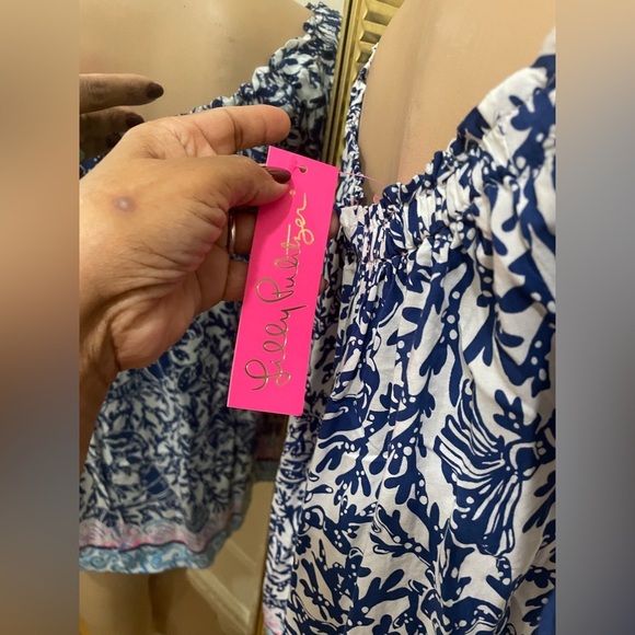 Lilly Pulitzer Navy and White Patterned Blouse - Picture 2 of 10